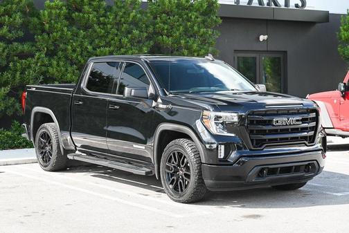 2022 GMC Sierra 1500 Elevation