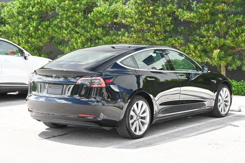 2019 Tesla Model 3 Standard Range