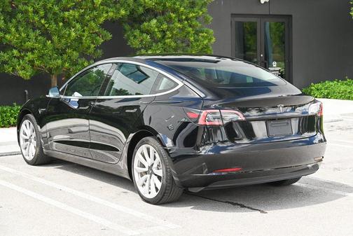 2019 Tesla Model 3 Standard Range