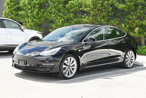 2019 Tesla Model 3 Standard Range