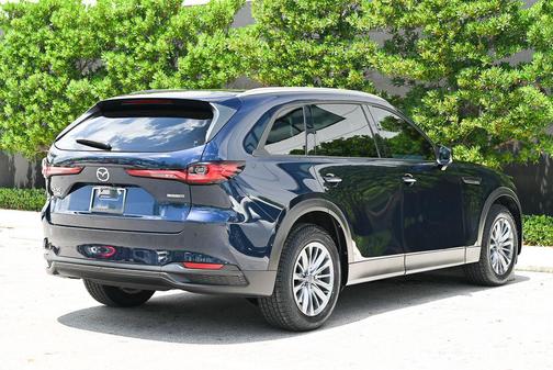 Deep Crystal Blue Mica 2024 Mazda CX-90 3.3 Turbo Preferred Plus