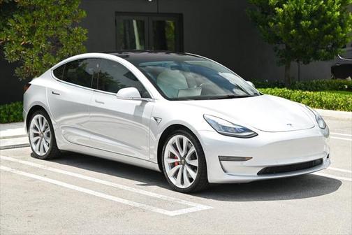 2018 Tesla Model 3 Long Range