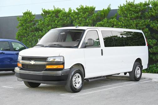 2023 Chevrolet Express 3500 RWD 3500 Extended Wheelbase LS