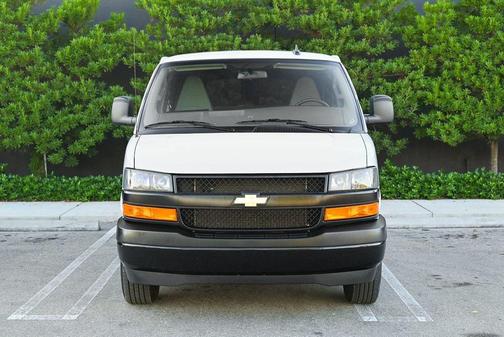 2023 Chevrolet Express 3500 RWD 3500 Extended Wheelbase LS