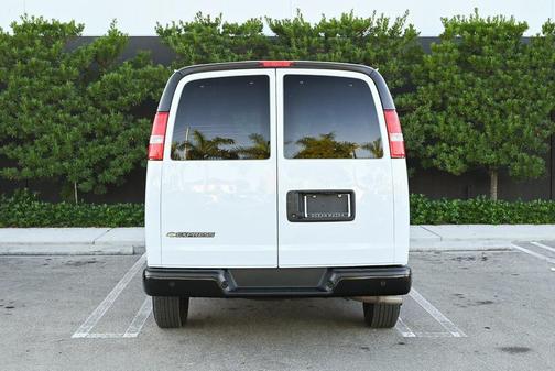 2023 Chevrolet Express 3500 RWD 3500 Extended Wheelbase LS