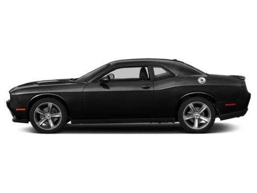 Pitch Black Clearcoat 2018 Dodge Challenger SXT