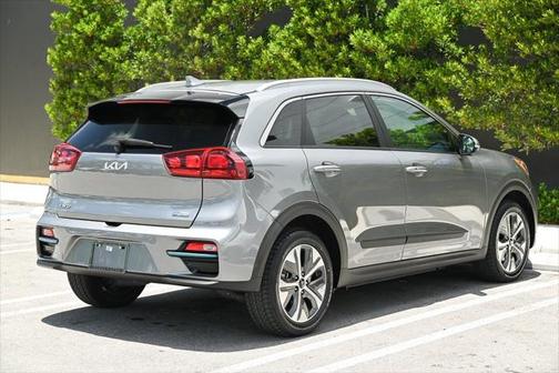 2022 Kia Niro EV EX
