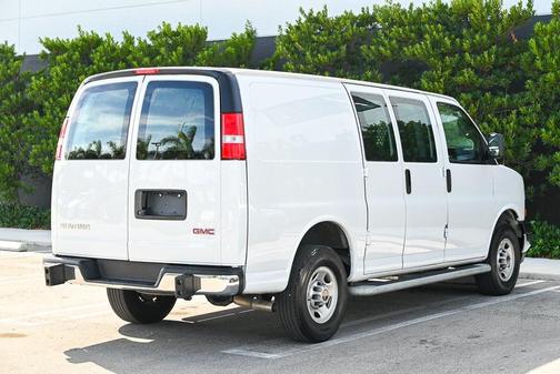 2024 GMC Savana 2500 Work Van