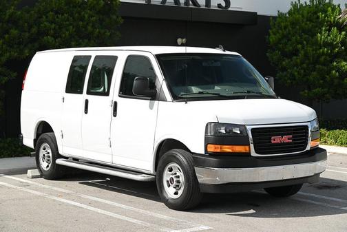 2024 GMC Savana 2500 Work Van