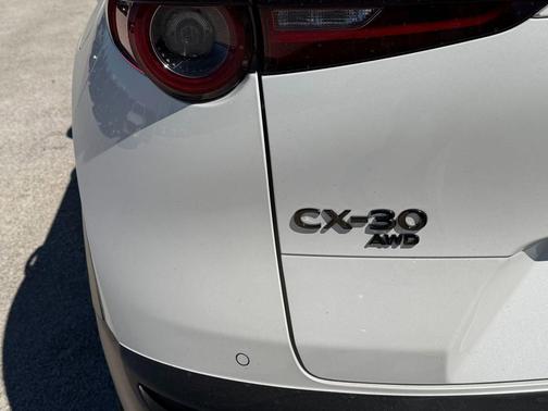 Snowflake White Pearl Mica 2026 Mazda CX-30 2.5 S