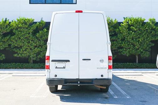 2020 Nissan NV Cargo NV2500 HD SV V8