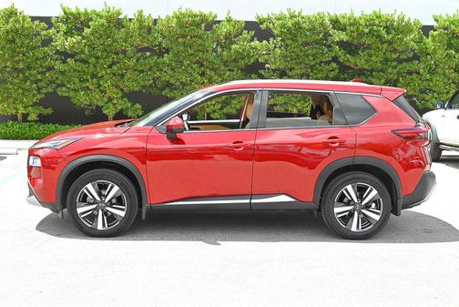 Scarlet Ember Tintcoat 2023 Nissan Rogue Platinum
