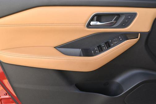 Scarlet Ember Tintcoat 2023 Nissan Rogue Platinum