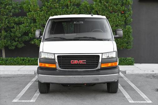 2023 GMC Savana 2500 Work Van