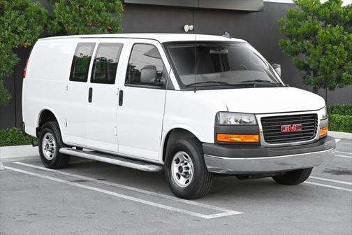 2023 GMC Savana 2500 Work Van