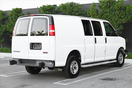 2023 GMC Savana 2500 Work Van