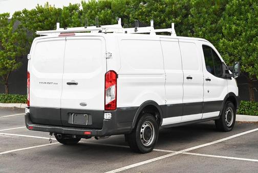 2015 Ford Transit-250 Base