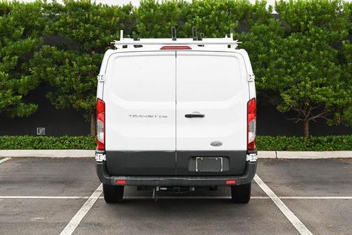 2015 Ford Transit-250 Base