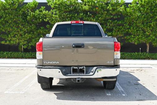 2011 Toyota Tundra Grade