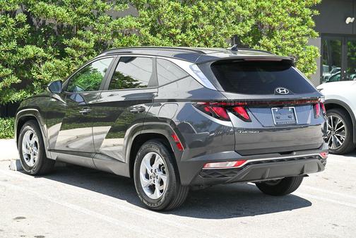 Dark Gray Metallic 2024 Hyundai TUCSON SEL