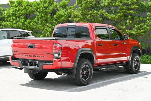 2017 Toyota Tacoma Base
