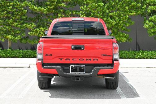 2017 Toyota Tacoma Base