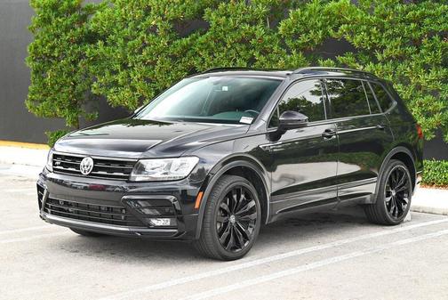2021 Volkswagen Tiguan 2.0T SE R-Line Black