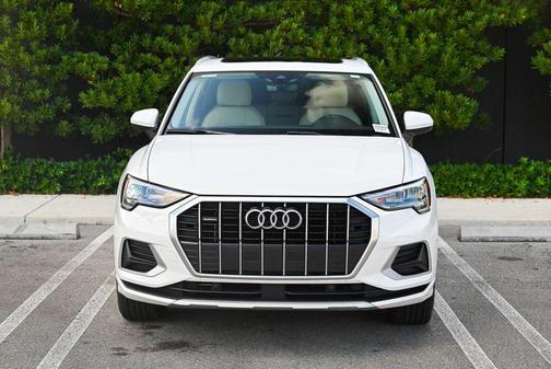 2021 Audi Q3 40 Premium