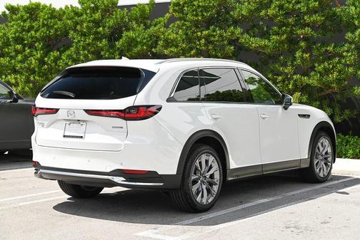 2024 Mazda CX-90 3.3 Turbo Premium Plus