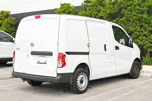 Fresh Powder 2018 Nissan NV200 S