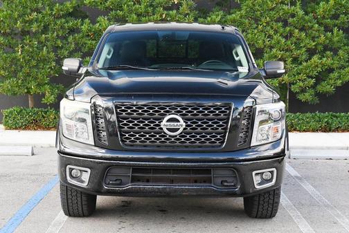 2019 Nissan Titan PRO-4X