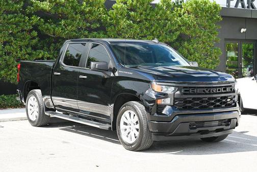 2022 Chevrolet Silverado 1500 Custom