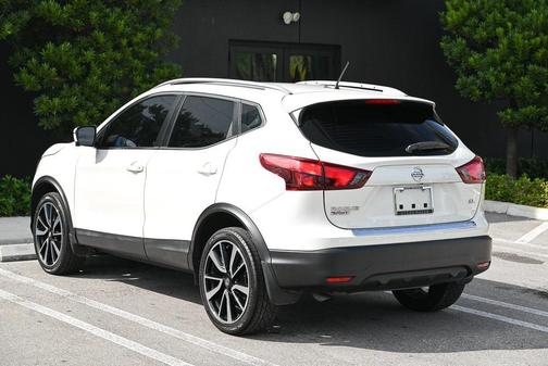 2018 Nissan Rogue Sport SL
