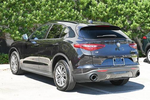 2022 Alfa Romeo Stelvio Sprint