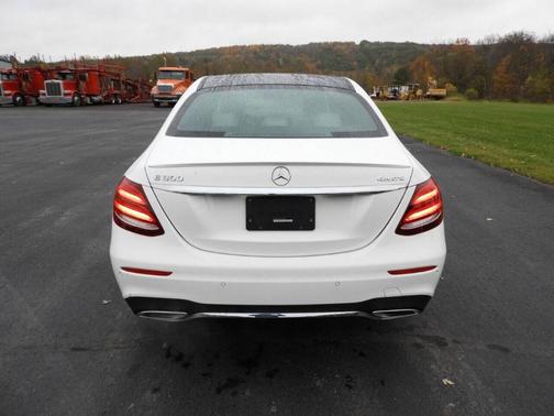 2017 Mercedes-Benz E-Class E 300 4MATIC