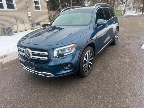 2022 Mercedes-Benz GLB 250 Base 4MATIC