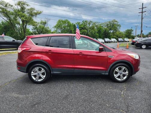 Ruby Red Tinted Clearcoat 2014 Ford Escape SE