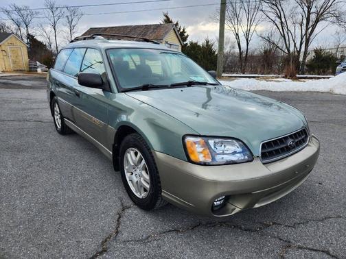 2003 Subaru Outback Base