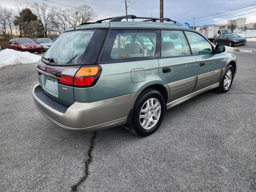 2003 Subaru Outback Base