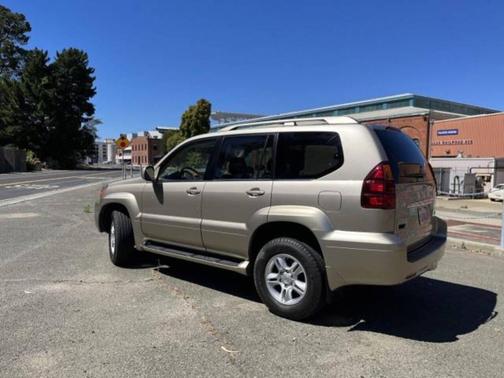 2005 Lexus GX 470 Base 4WD 4dr SUV