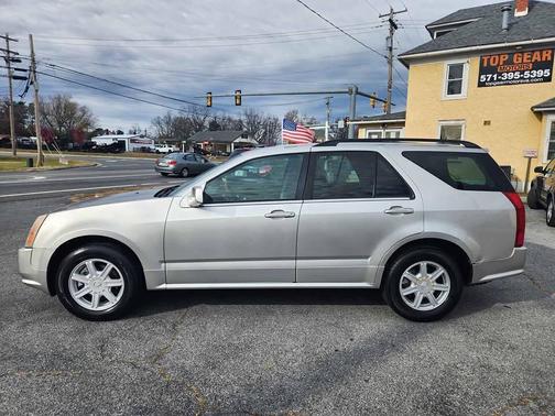Light Platinum 2004 Cadillac SRX V6