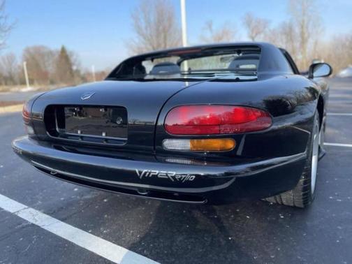 1995 Dodge Viper RT/10