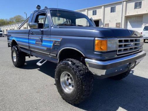 1987 Ford F-150 Base 2dr 4WD Standard Cab LB