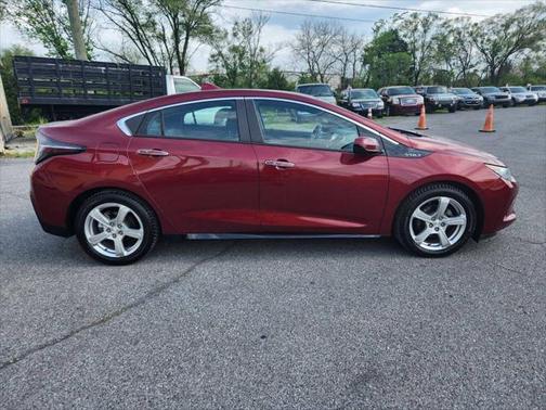 2017 Chevrolet Volt LT