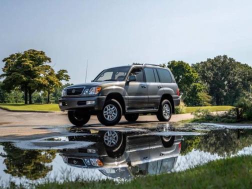 2000 Lexus LX 470 Base