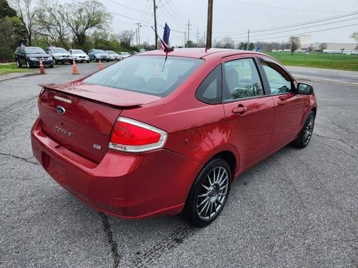 Sangria Red Clearcoat Metallic 2009 Ford Focus SES