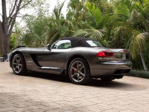 2010 Dodge Viper SRT10