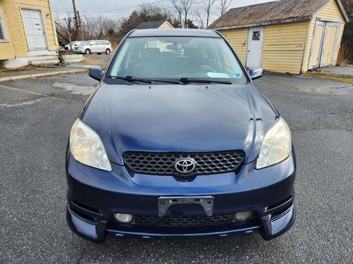 2003 Toyota Matrix Base