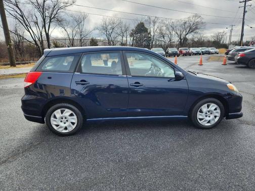 2003 Toyota Matrix Base