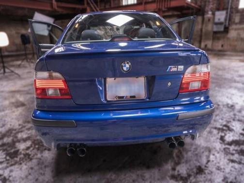 2003 BMW M5 Base